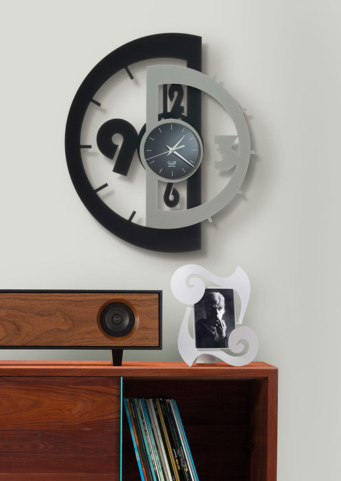 Orologio da parete particolare Victor