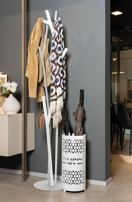 Appendiabiti da terra di design Uty