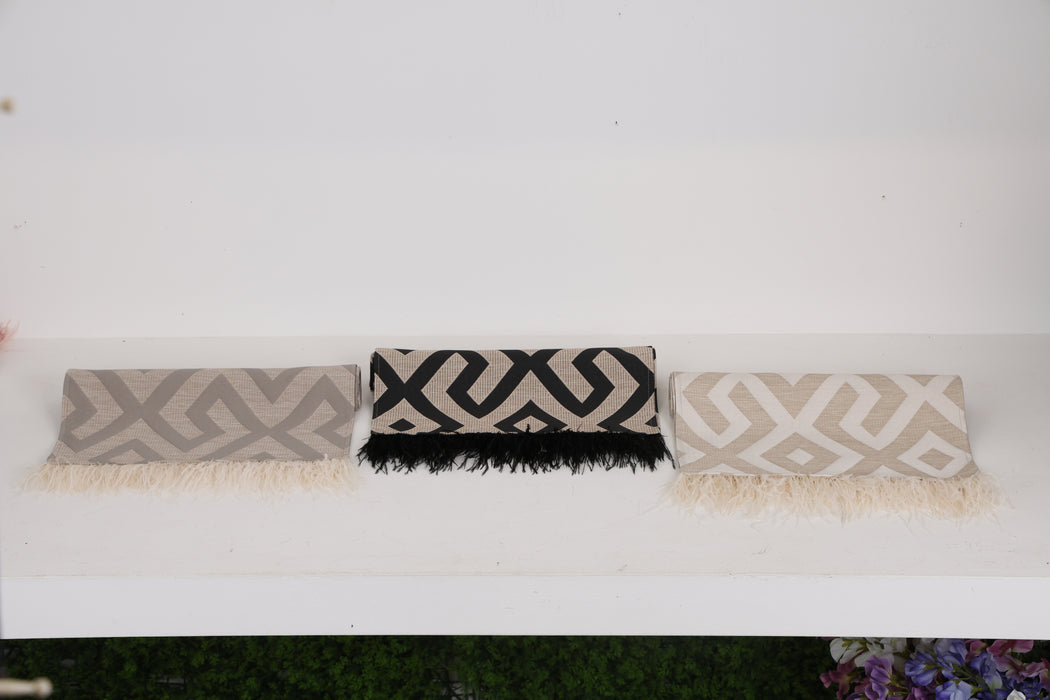 Runner Fantasia con Piume 155x40 cm Panna