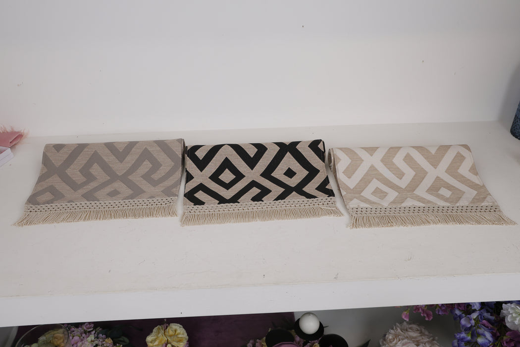 Runner Fantasia con Piume 155x40 cm Panna