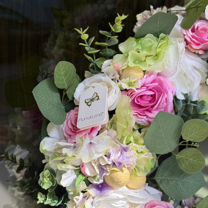 Ghirlanda con Peonie Ortensie e Ovetti Rosa D60