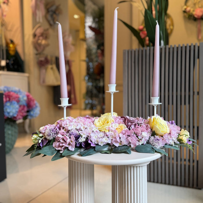 Centrotavola Pasquale 3 Fiamme con Peonie e Ortensie