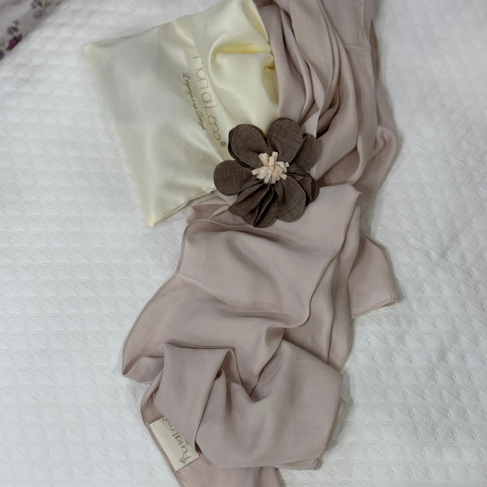 Foulard Seta con Applicazione Fiore in Lino Cipria