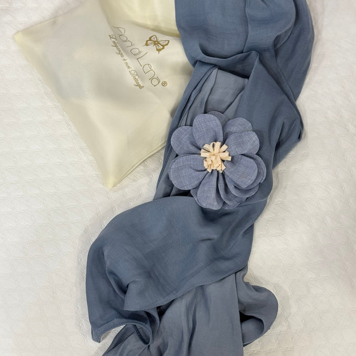 Foulard Seta con Applicazione Fiore in Lino Polvere