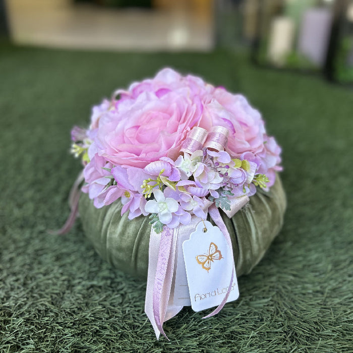 Pouf in Velluto Verde con Rose e Ortensie