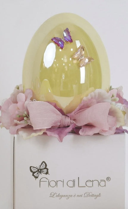 Uovo Pasquale Giallo con Applicazione Farfalle D12 cm
