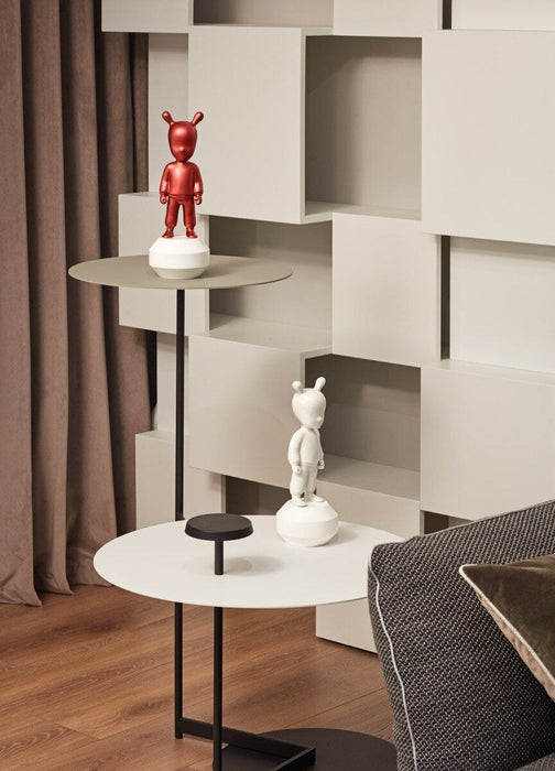 Figurina The metallic red Guest. Piccolo