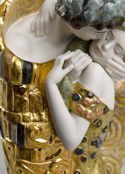 Scultura Coppia Il bacio di Klimt. Lustro oro