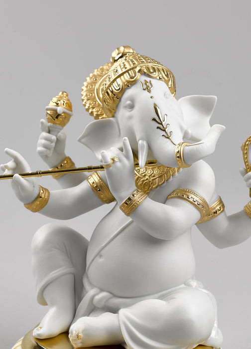 Figurina Ganesha con bansuri. Lustro oro