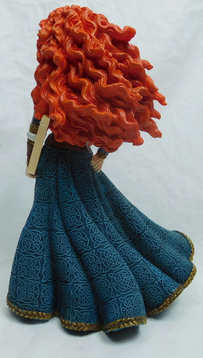 Enesco Disney Figure Showcase: Merida